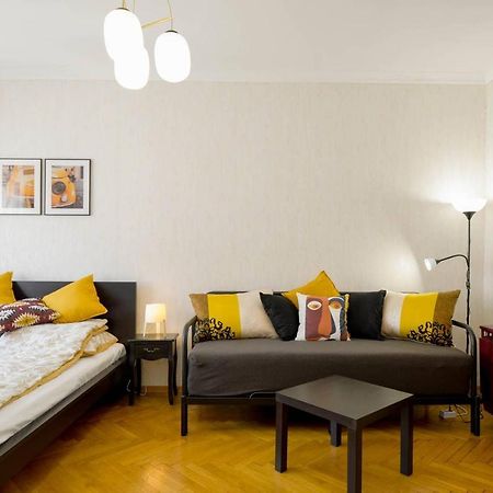 Appartement Lonyay Gellert View 2Br à Budapest Extérieur photo