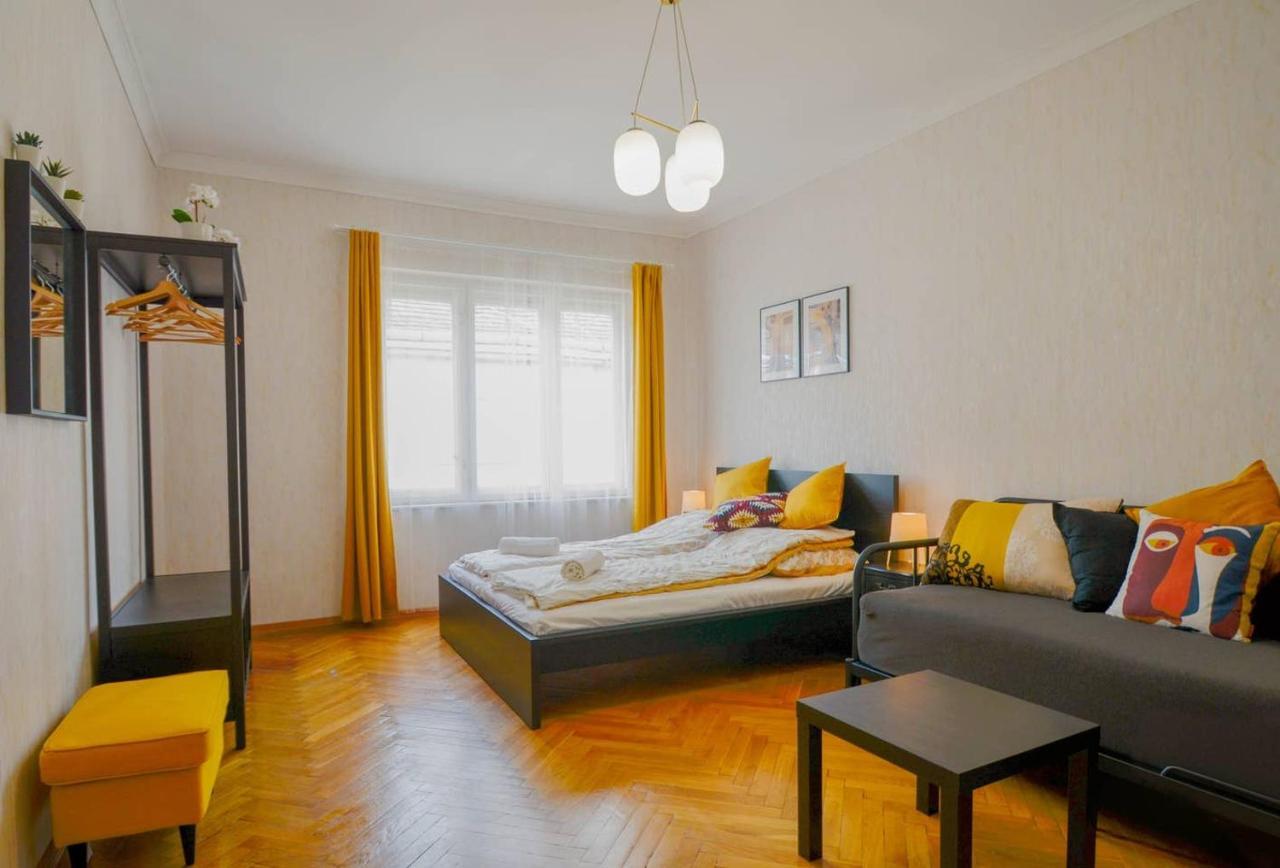 Appartement Lonyay Gellert View 2Br à Budapest Extérieur photo